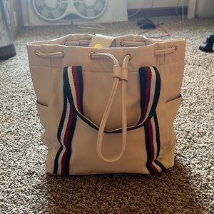 Tommy Hilfiger bucket bag/backpack